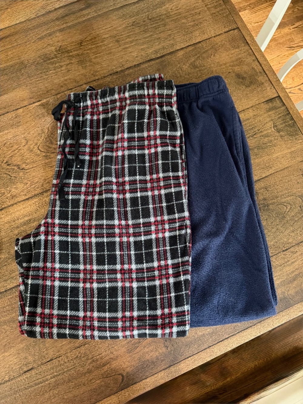 Men’s fruit of the loom pajama pants. Size large $10